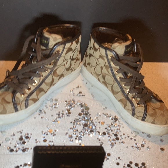 Authentic Coach “Rebecka” high top Athletics - Picture 2 of 16
